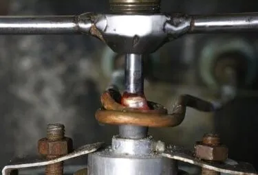 Piloted Die Trimmers